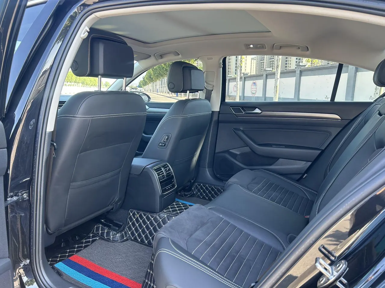 Volkswagen 2020 Magotan 2.0TSI 330TSI luxury automatic transmission 8