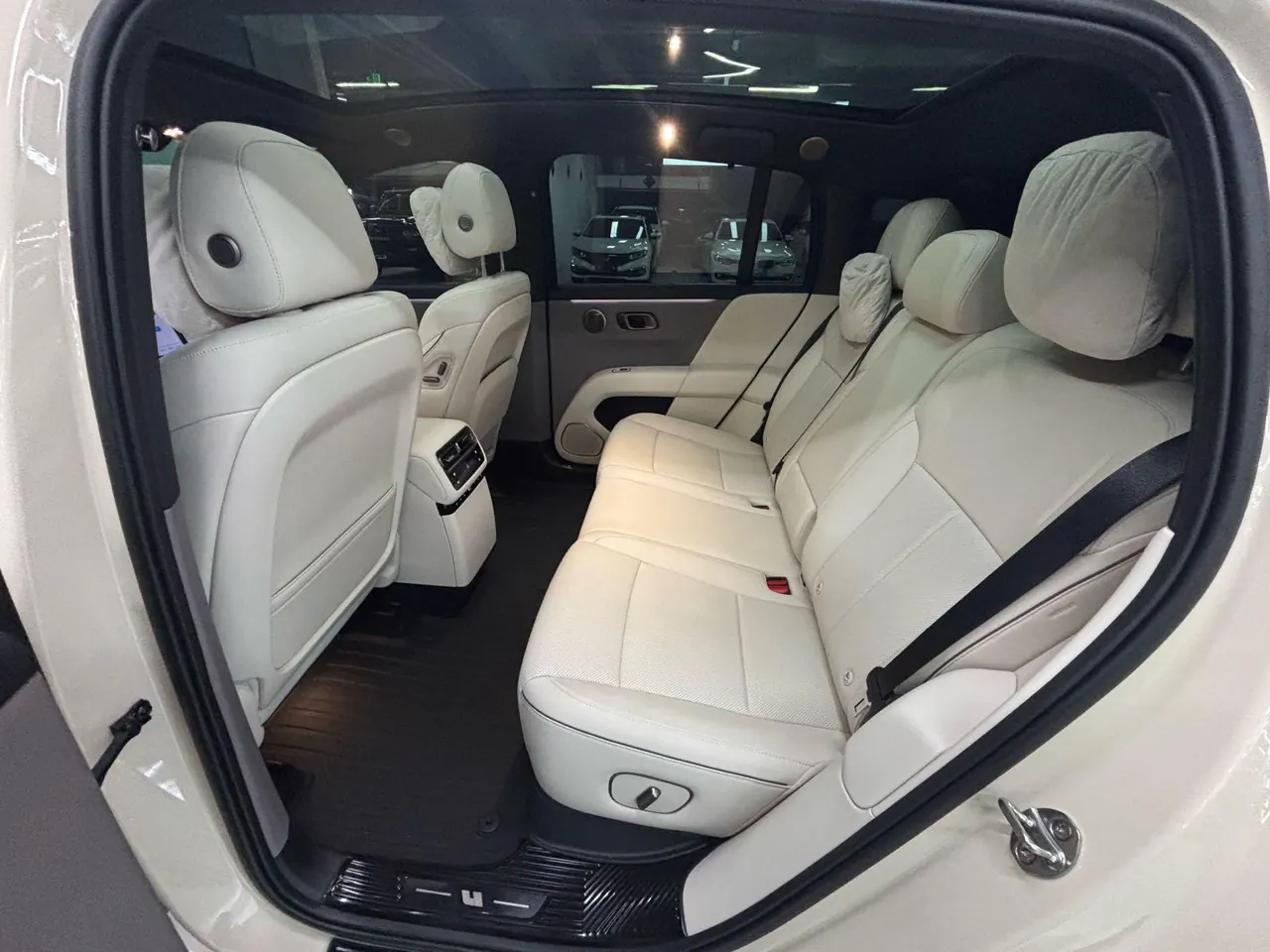 Li 2025 i6 four-wheel drive basic automatic transmission 8