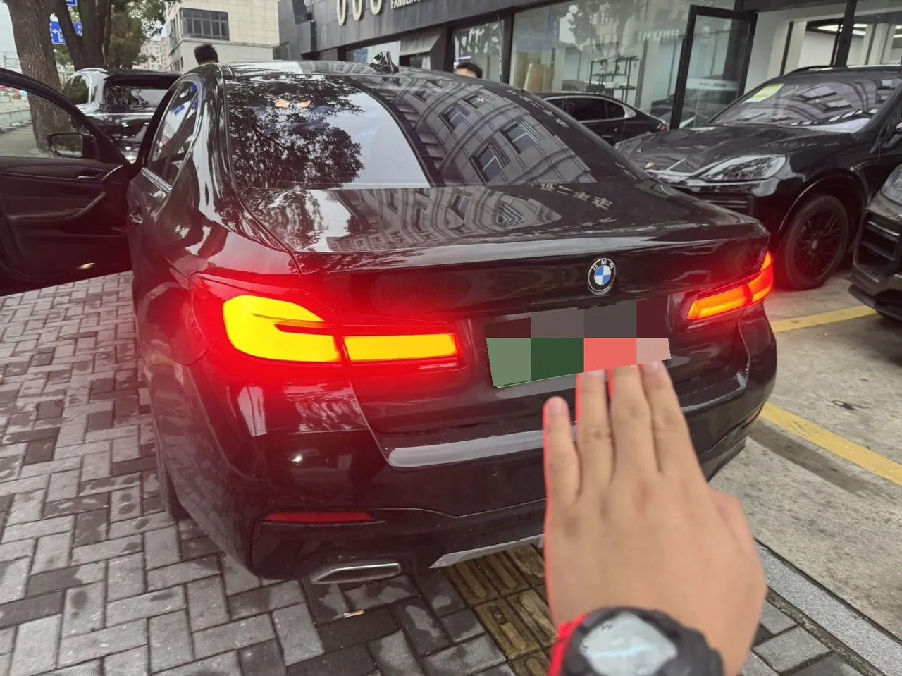 BMW 5 series new energy 2020 530Le 2.0T mileage upgraded luxury package automatic gear 9