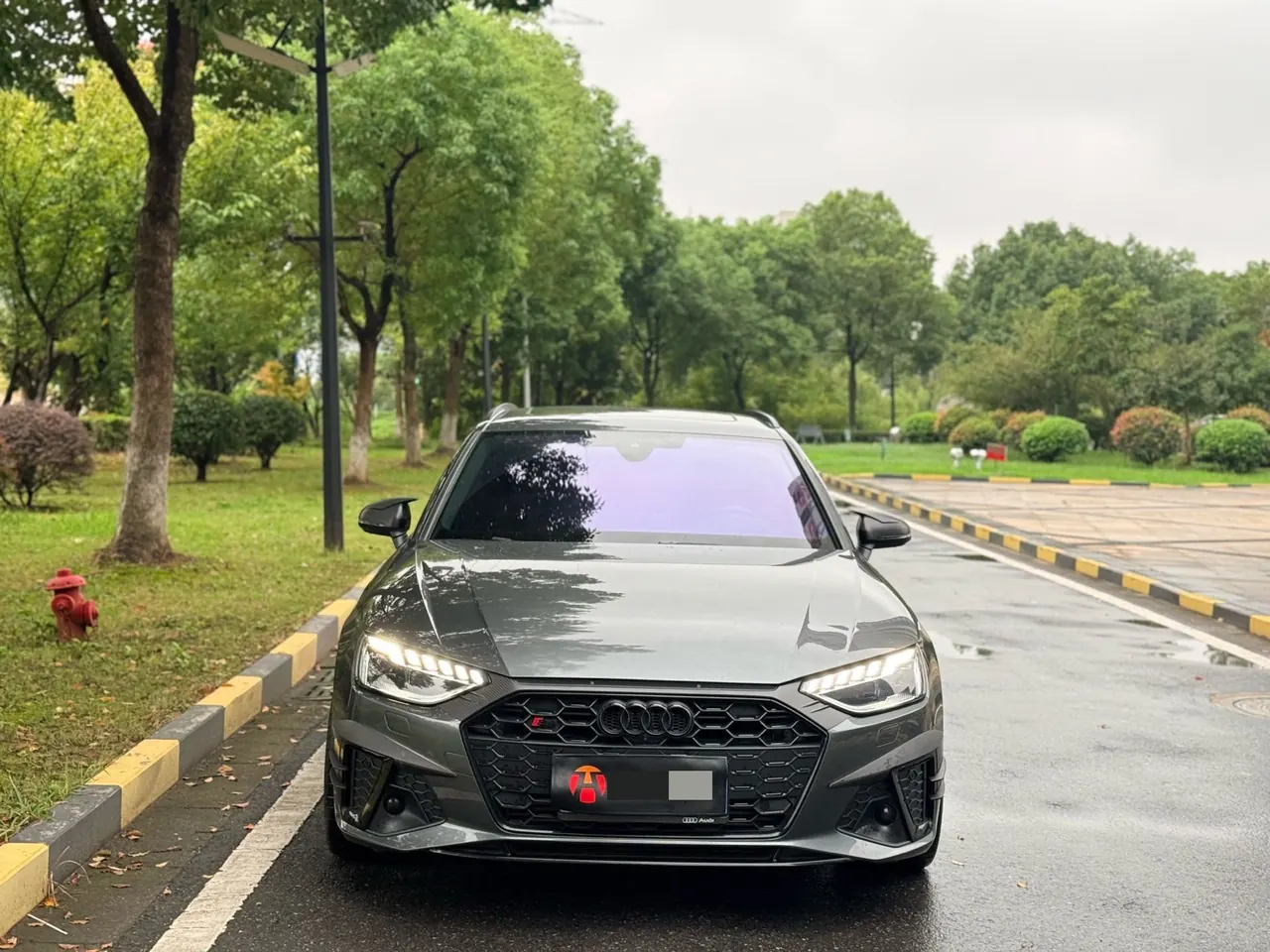 Audi S4 (Imported) 2025 S4 Avant 3.0TFSI Automatic Gear 2