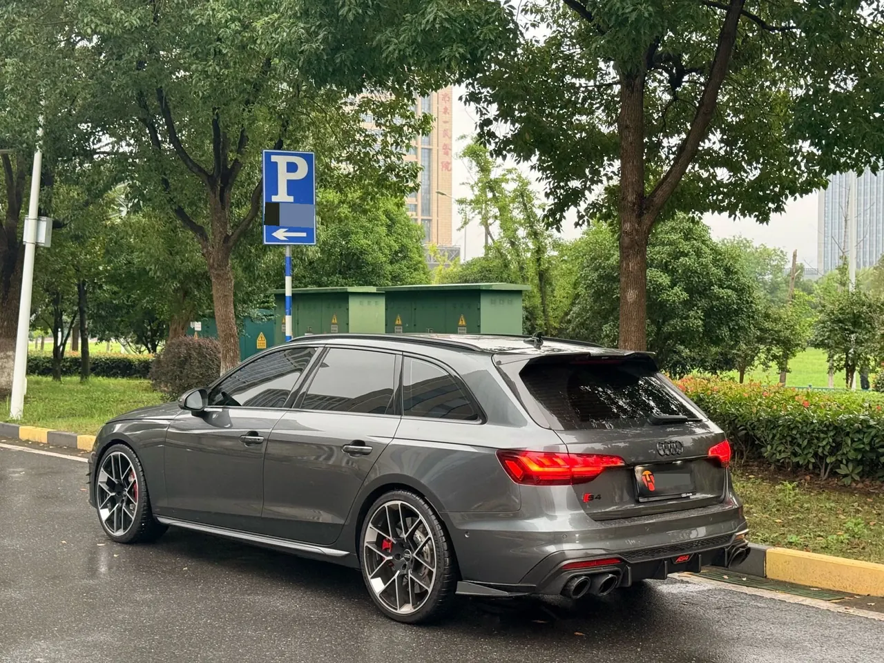 Audi S4 (Imported) 2025 S4 Avant 3.0TFSI Automatic Gear 4