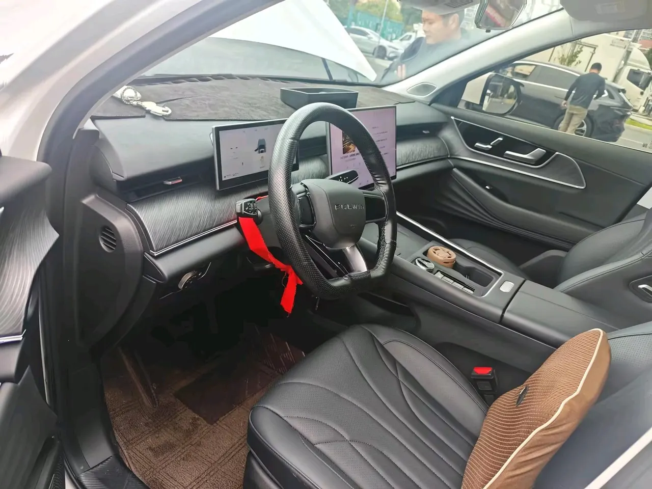 Chery 2025 Fengyun T9 C- DM 1.5T 120 Long Endurance Edition Honorable 5-seat Lithium Iron Phosphate Automatic Gear 3