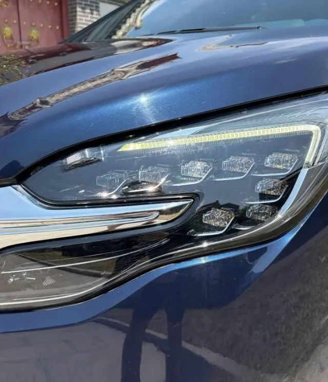 Buick 2022 GL8 Avenir 48V 2.0T 4-seat Zunli Edition Automatic Gear 2