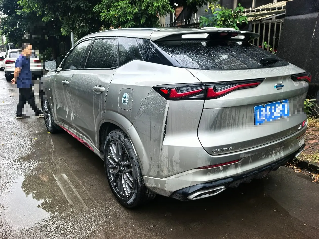 Oshan 2022 Z6 1.5T Blue Whale Smart Automatic Gear 5