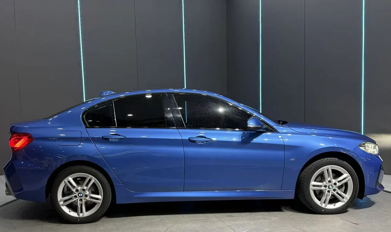 BMW 1 Series 2020 120i 1.5T M Sports Suit Automatic Gear 5