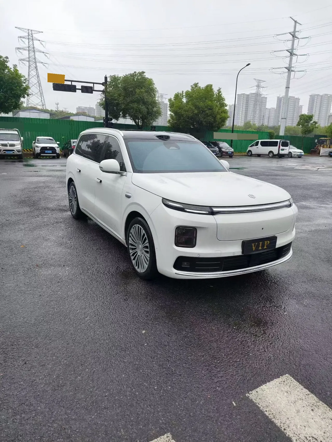Leapmotor 2026 D 19 620 Zhizun Edition 6-seat Automatic Gear 3
