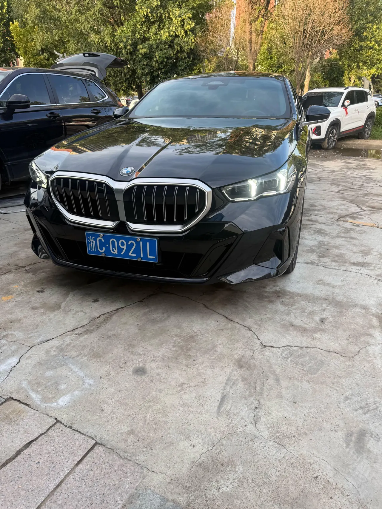 Open image lightbox: BMW 5 Series 2026 525Li 48V 2.0T Luxury Suit Automatic Gear