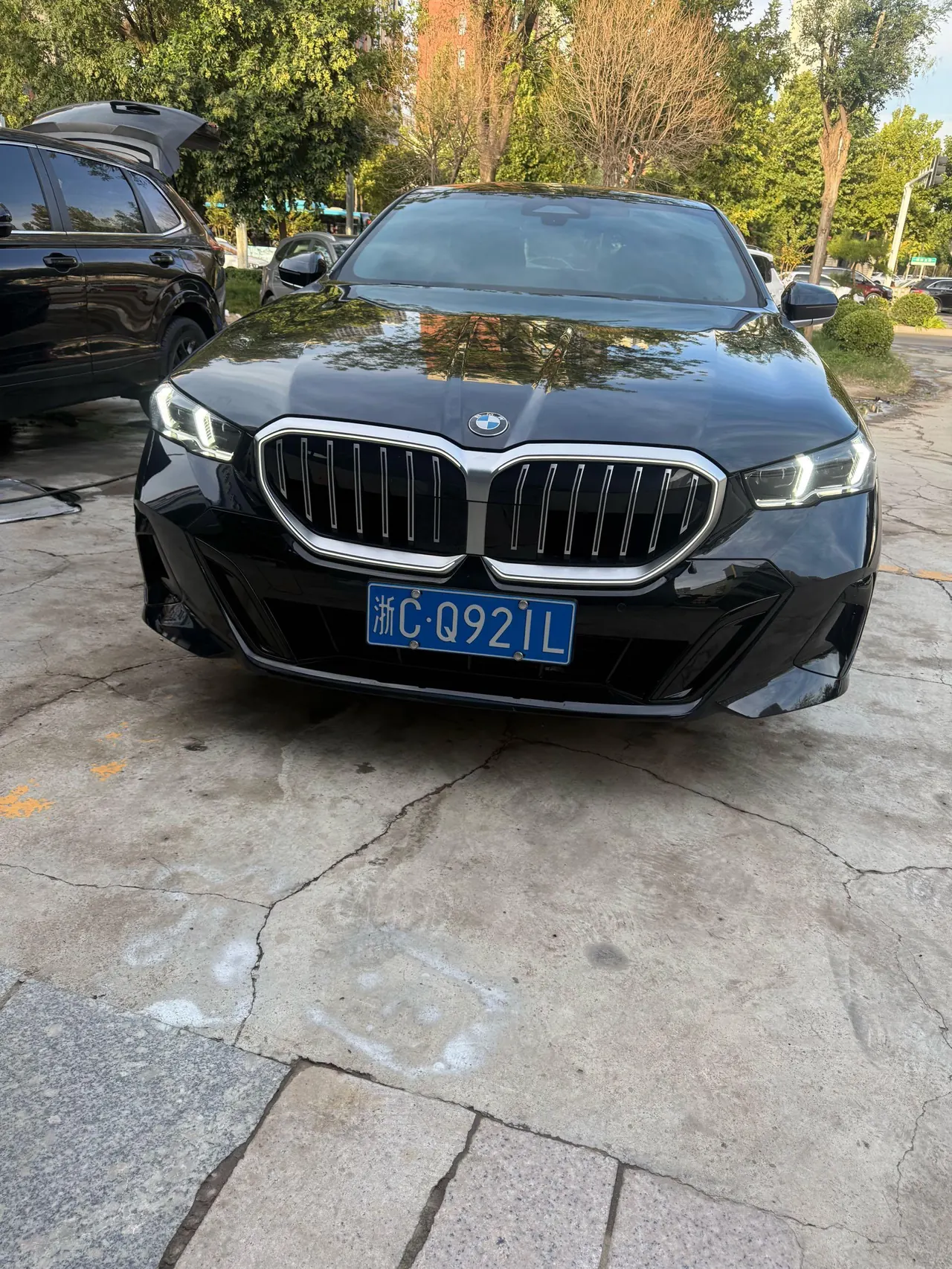 BMW 5 Series 2026 525Li 48V 2.0T Luxury Suit Automatic Gear 2
