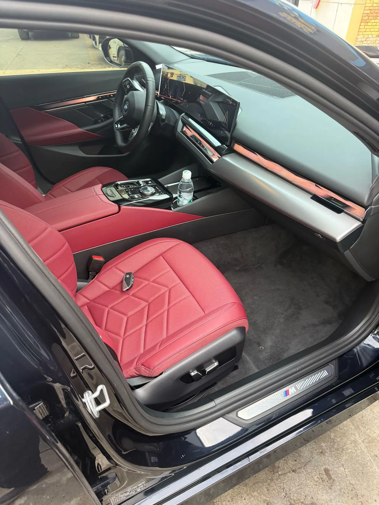 BMW 5 Series 2026 525Li 48V 2.0T Luxury Suit Automatic Gear 7