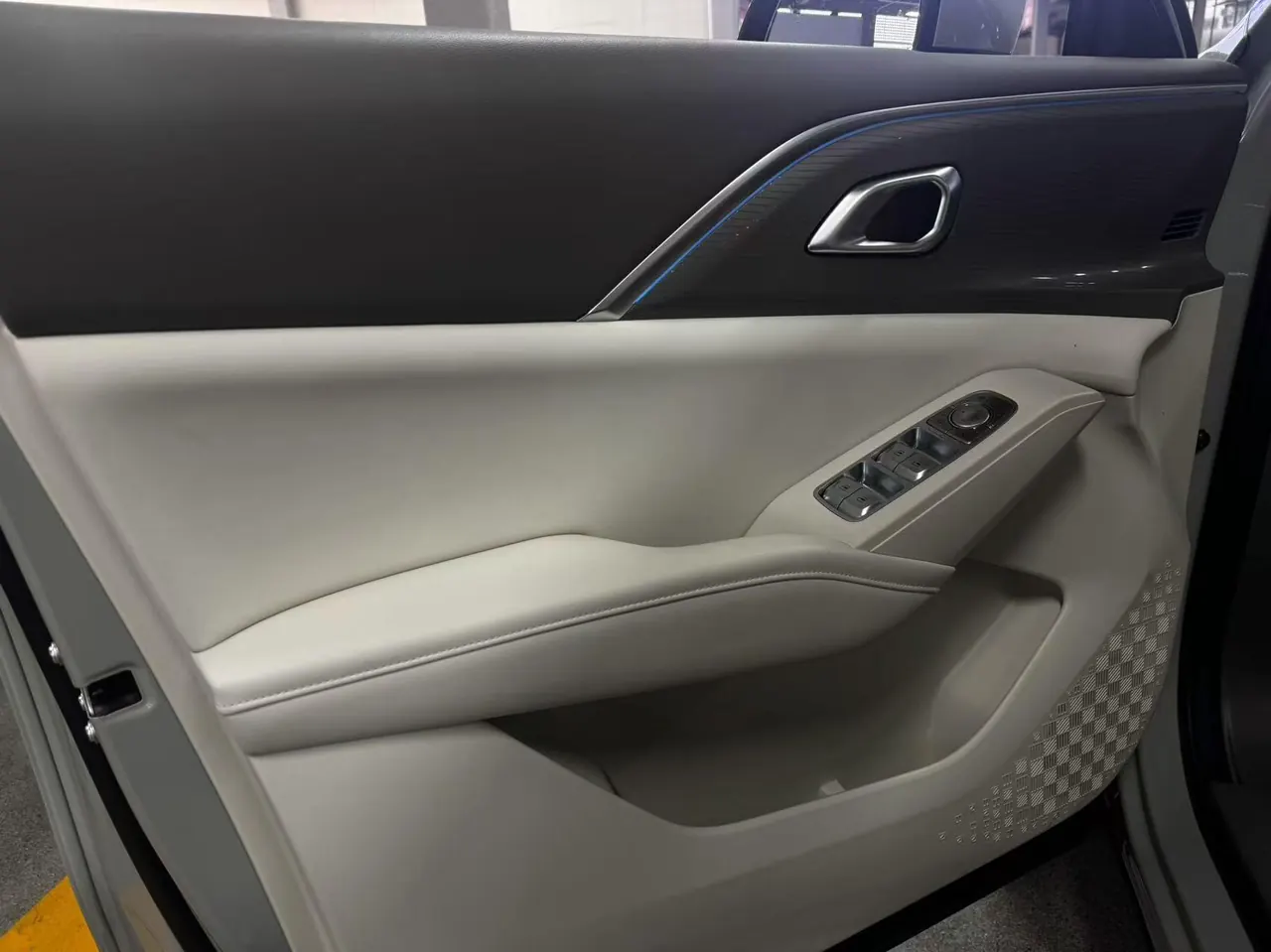 Haval 2025 Xiaolong MAX 1.5 Hi 4 165 Ultra Smart Driving Edition Automatic Gear 6