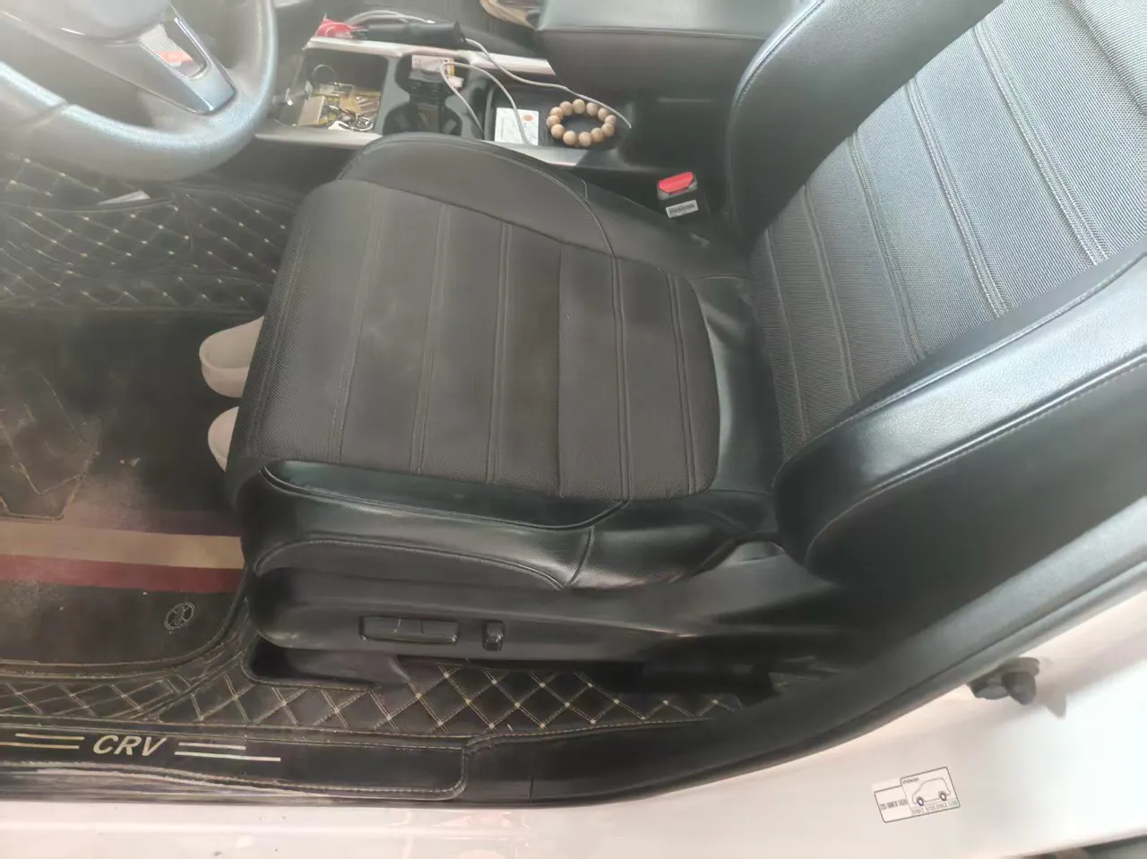 Honda 2021 CR-V hybrid 2.0 stepless two-wheel drive sharp and net speed version automatic transmission 5