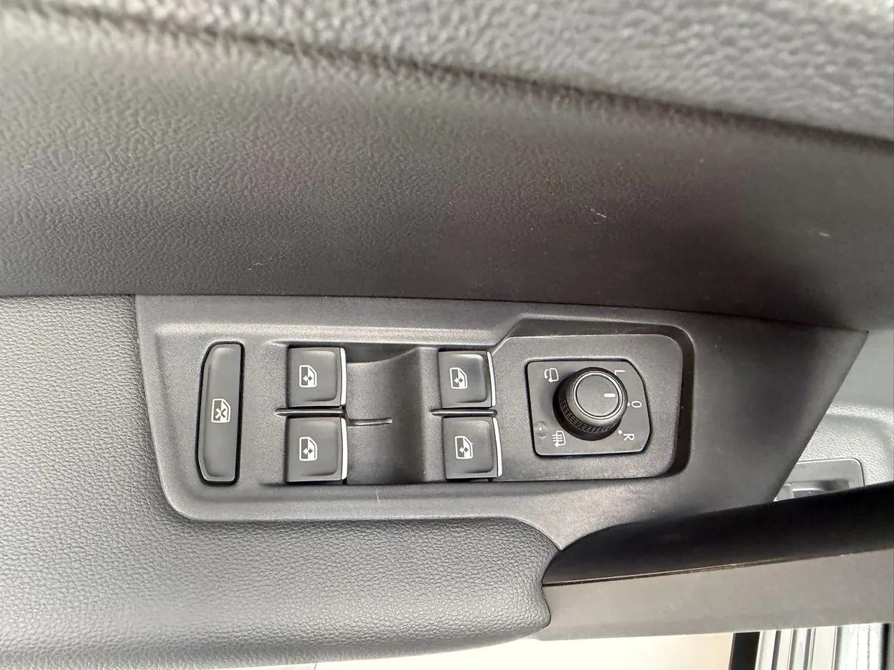 Volkswagen 2022 Tanyue 1.4TSI 280TSI Two-Drive Deluxe Smart Joint Edition Automatic Gear 10