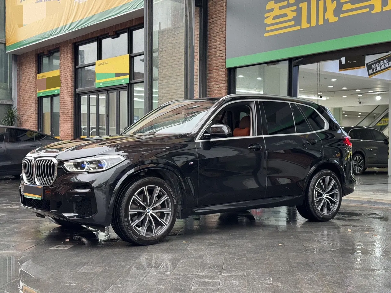 打开图片灯箱:BMW X5 (Imported) 2022 X5 xDrive40i 3.0T M Sports Suit Automatic Gear