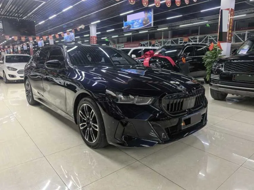 BMW 5 Series 2024 525Li 2.0T M Sports Suit Automatic Gear 3