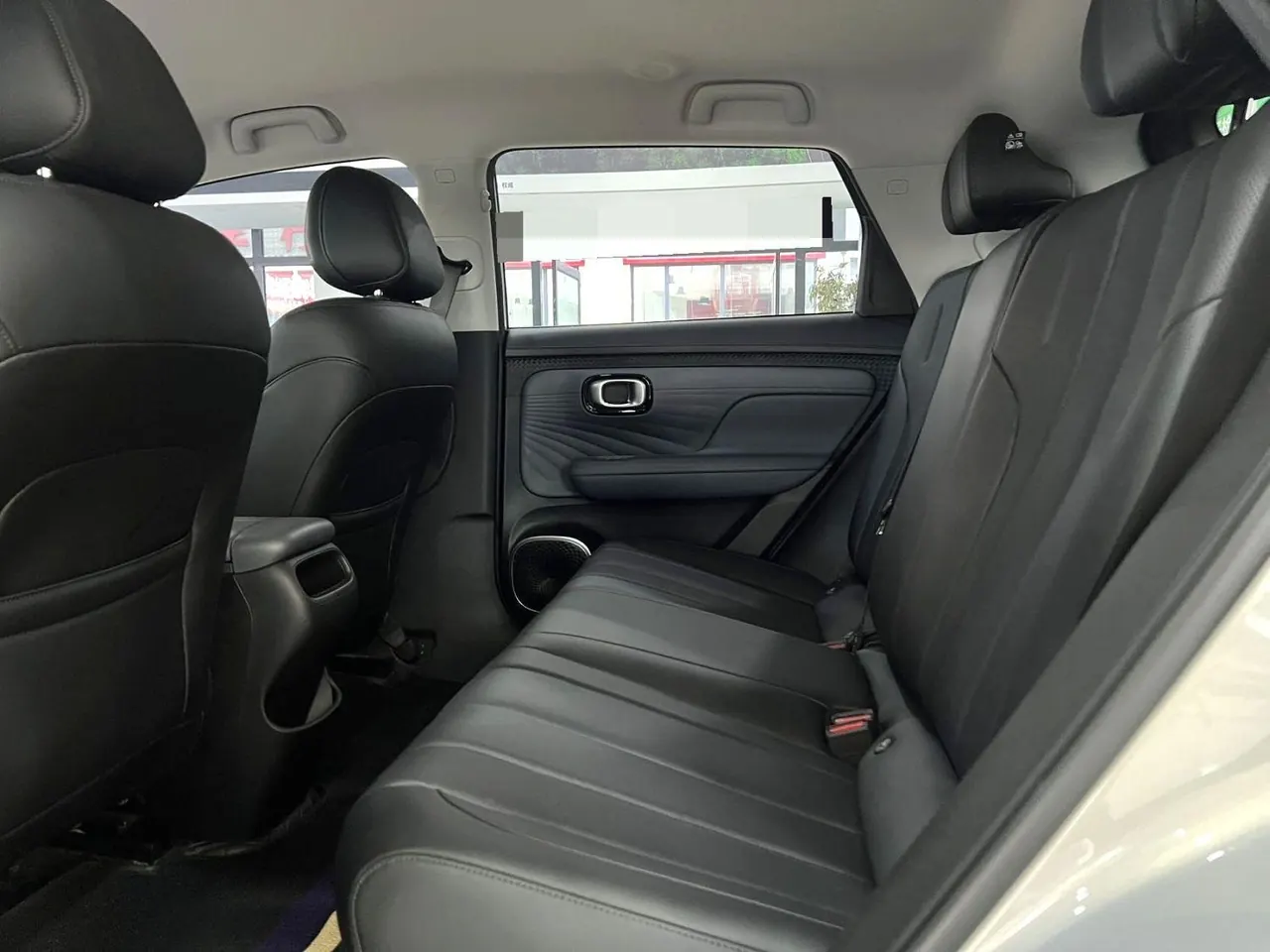 GAC Aion 2025 AION UT 420 Smart Edition Automatic Gear 5
