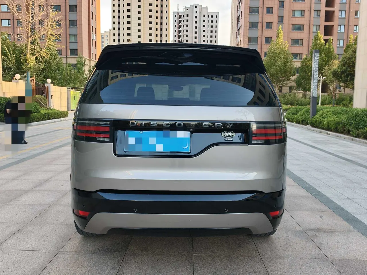 Land Rover found (imported) 2021 found 5 48V 3.0T 360PS R-Dynamic S automatic gear 3