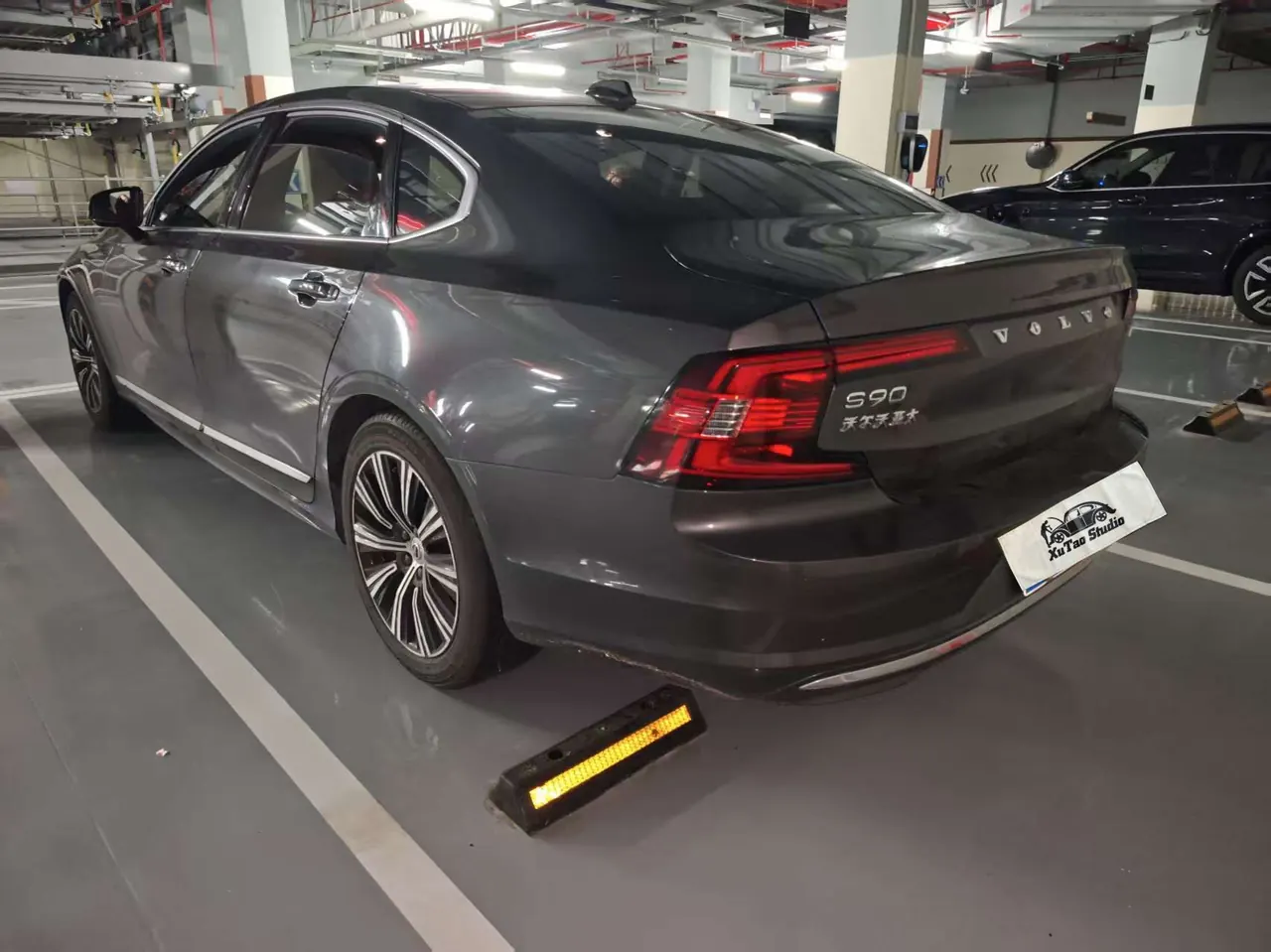Volvo 2021 S90 48V 2.0T B5 Zhiyuan Deluxe Edition Automatic Gear 8