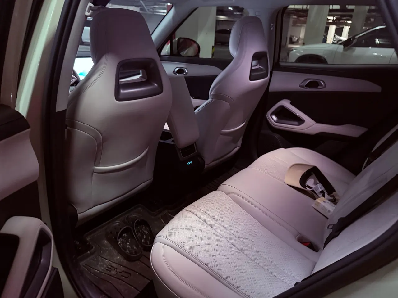 BYD 2025 Yuan UP Smart Driving 401KM Vital Automatic Gear 4