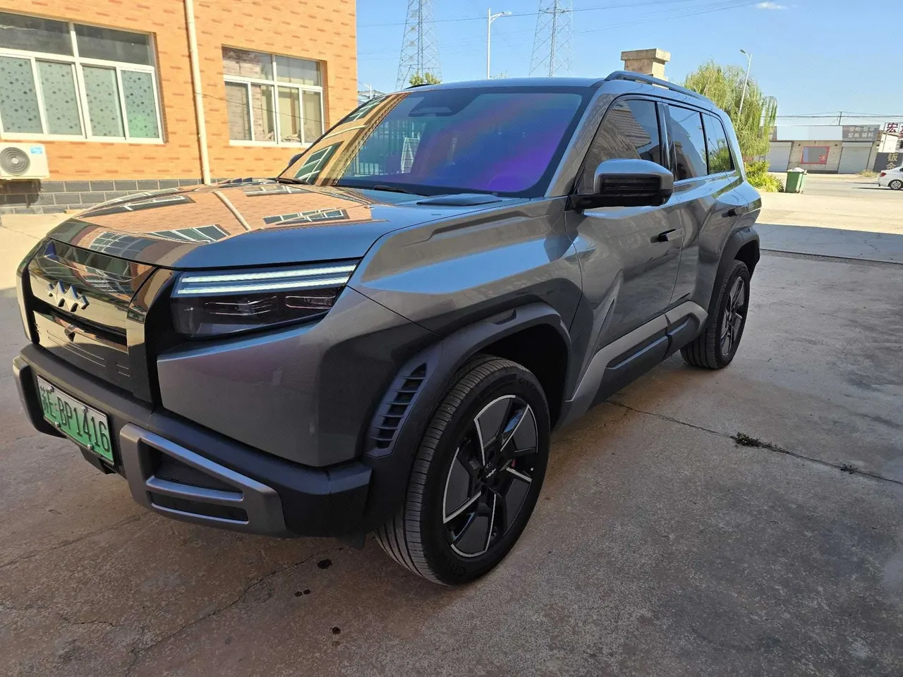 Open image lightbox: FangChengBao 2025 titanium 3 501KM four-wheel drive intelligent driving Ultra version automatic gear