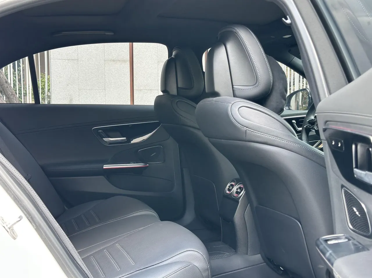Mercedes Benz Class C 2024 C 260 L 48V 1.5T Sports Edition (Modified 3) Automatic Gear 7