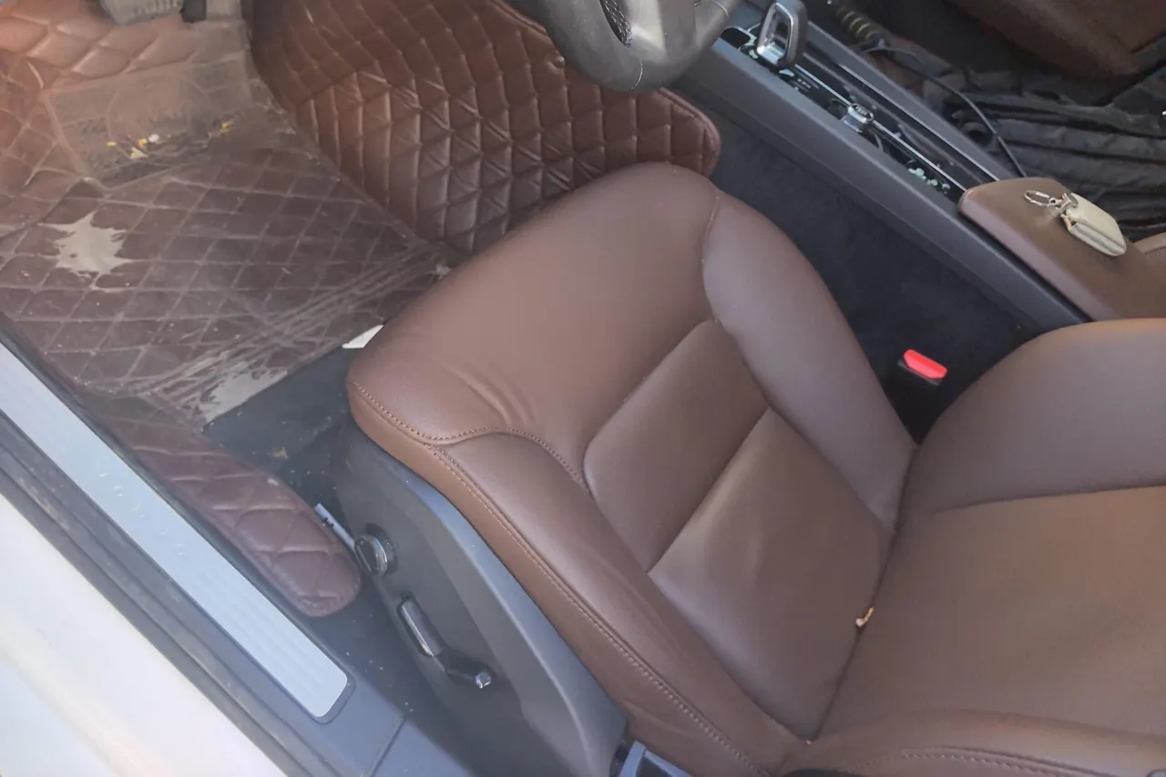 Volvo 2023 S60 48V 2.0T B4 Zhiyi Deluxe Edition Automatic Gear 3