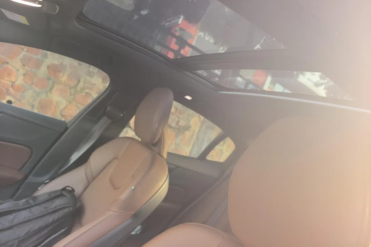 Volvo 2023 S60 48V 2.0T B4 Zhiyi Deluxe Edition Automatic Gear 4