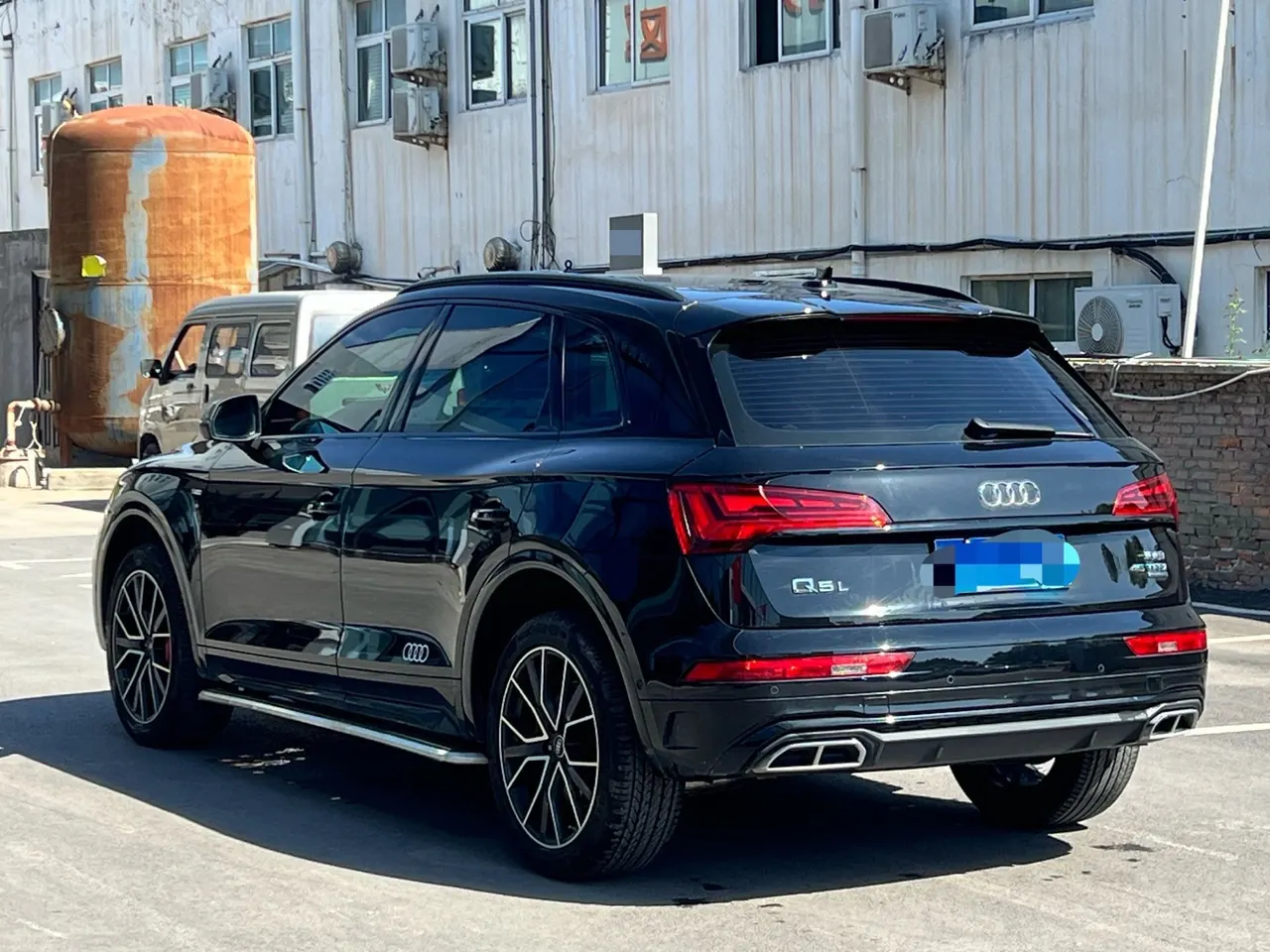 Audi 2025 Q5L 2.0TFSI 45TFSI 45th Anniversary Collection Edition Quattro Deluxe Dynamic Automatic 4