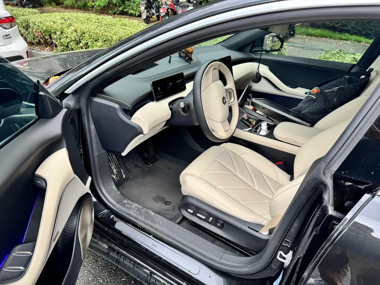 NIO 2025 ET5T 75kWh Touring automatic 3