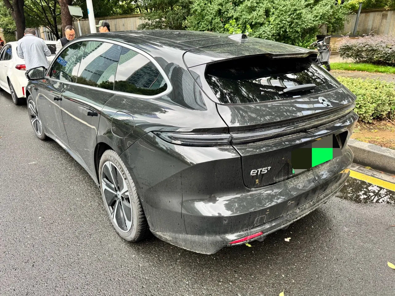 NIO 2025 ET5T 75kWh Touring automatic 5