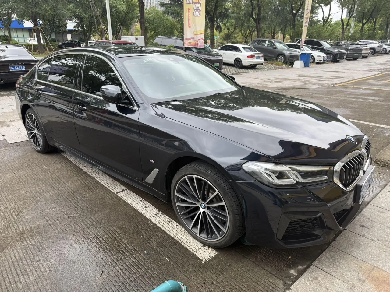 BMW 5 Series 2022 530Li 2.0T Leading M Sports Suit (Modified) Automatic Gear 2