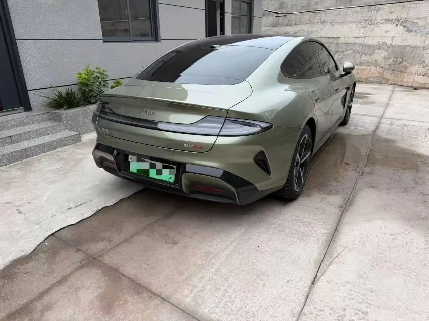 MI 2024 SU 7 800km 4-wheel drive ultra-long endurance high-end smart driving Max version automatic gear 2