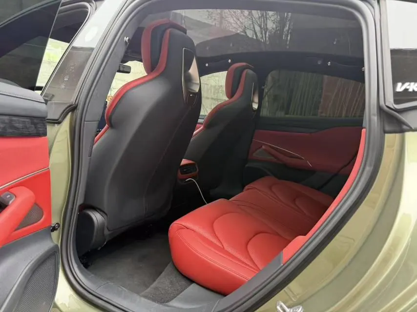 MI 2024 SU 7 800km 4-wheel drive ultra-long endurance high-end smart driving Max version automatic gear 4