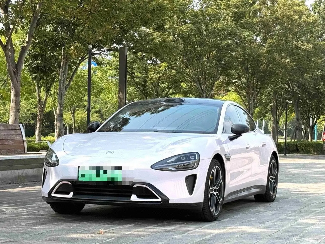 Open image lightbox: MI 2024 SU 7 830km Rear Drive Ultra Long Endurance High-end Smart Drive Pro Edition Automatic Gear