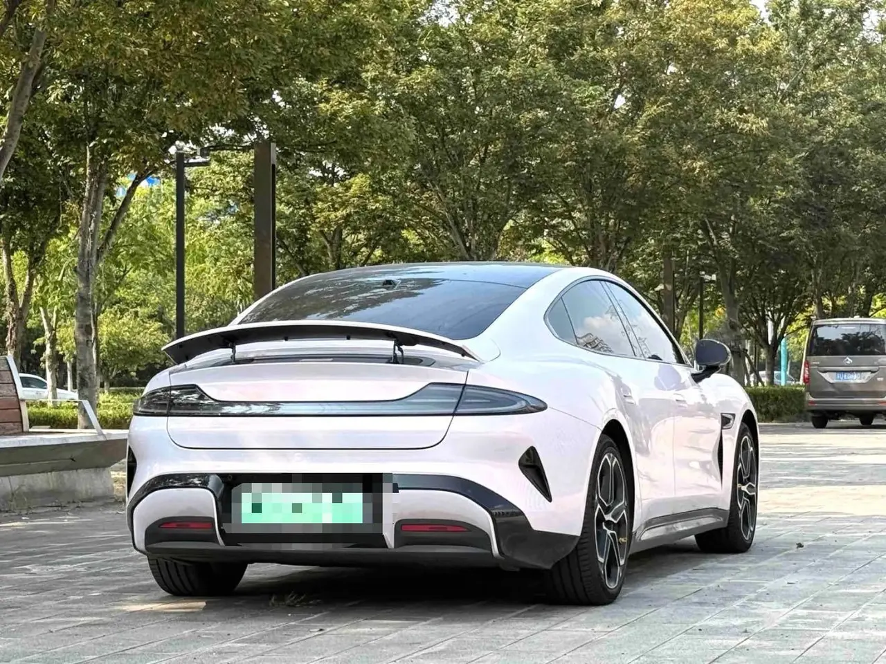 MI 2024 SU 7 830km Rear Drive Ultra Long Endurance High-end Smart Drive Pro Edition Automatic Gear 7