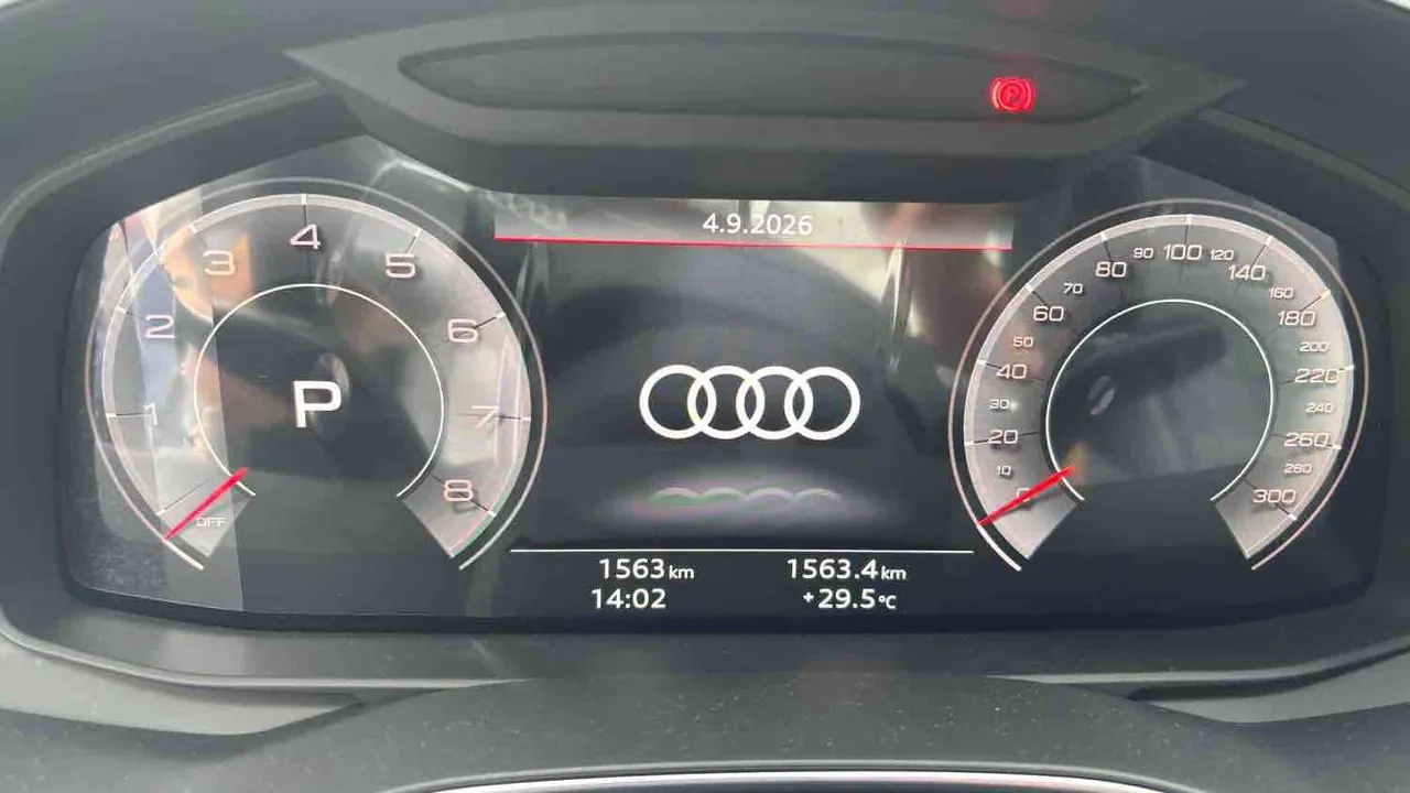 Audi 2024 A7L 2.0TFSI 45TFSI Quattro RS Kit Racing Edition Automatic 11