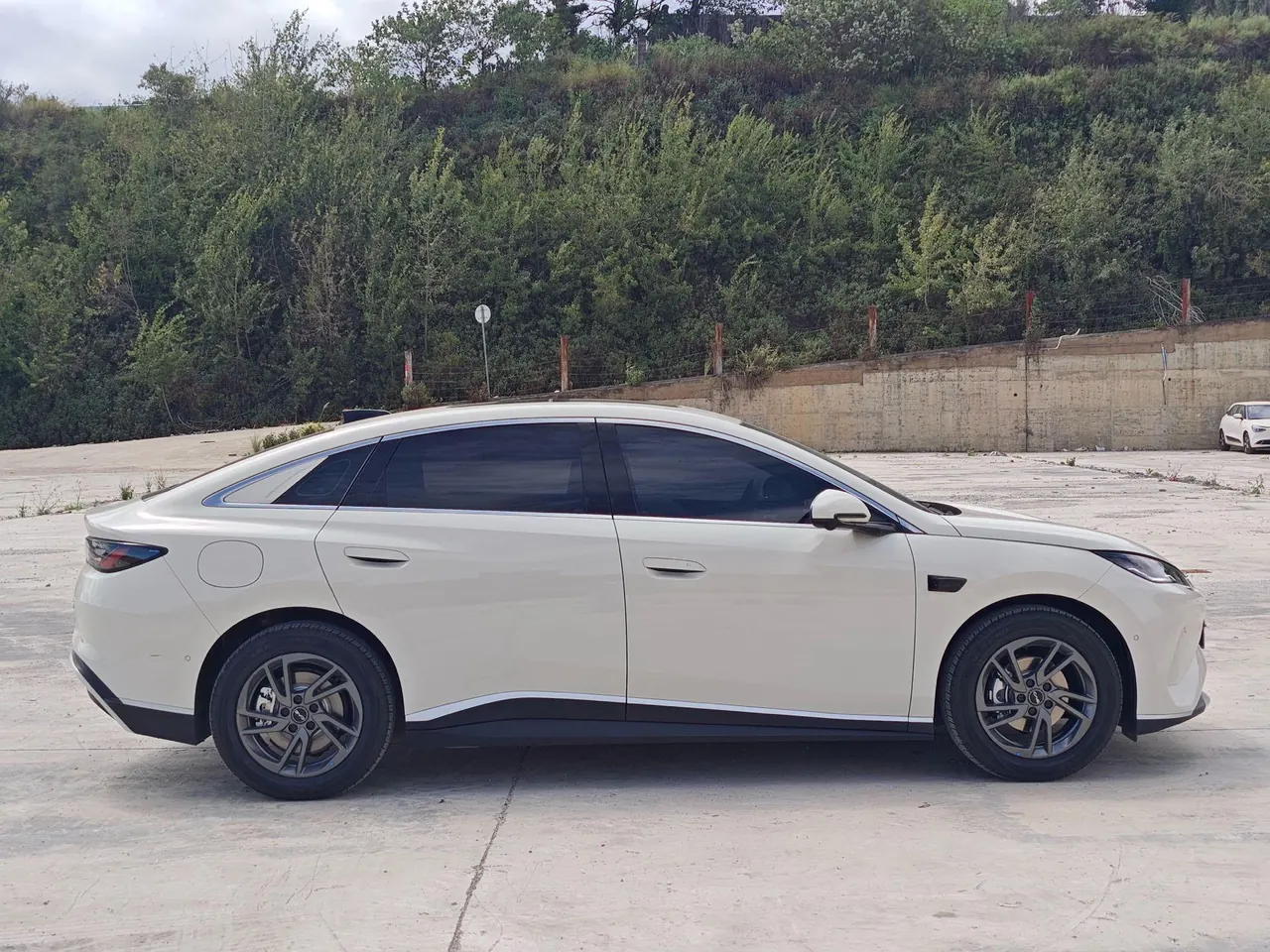 BYD 2025 seals 06 EV 545KM exclusive automatic transmission 11