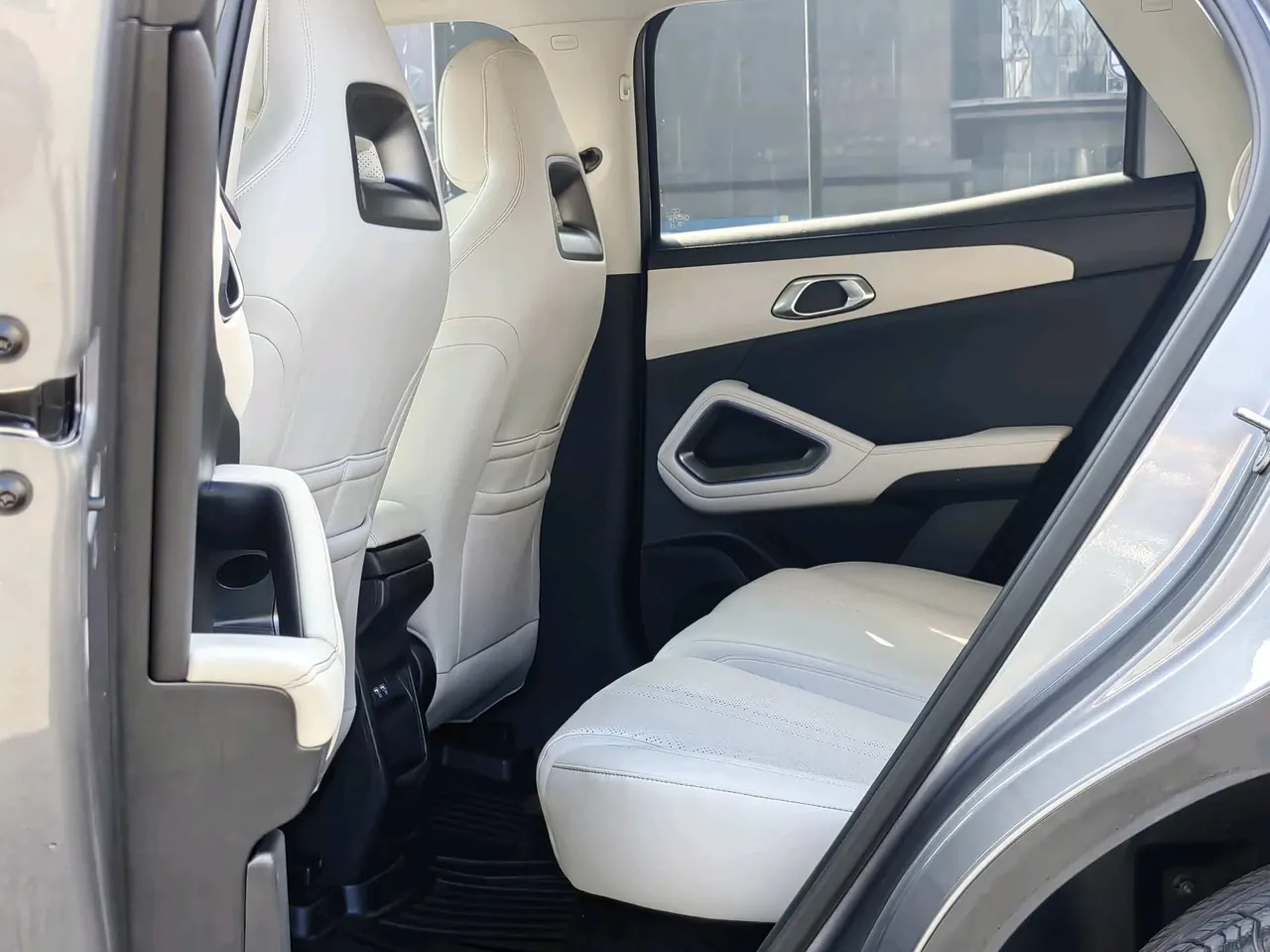 BYD 2024 Yuan UP 401KM Leading Automatic Gear 7