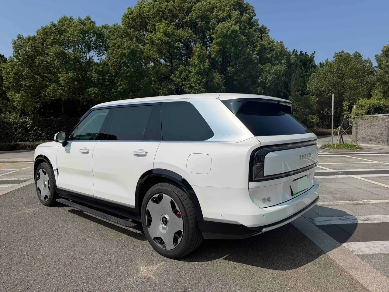 Zeekr 2025 Zeekr 9X 2.0T Ultra Edition 70kWh Automatic Gear 7