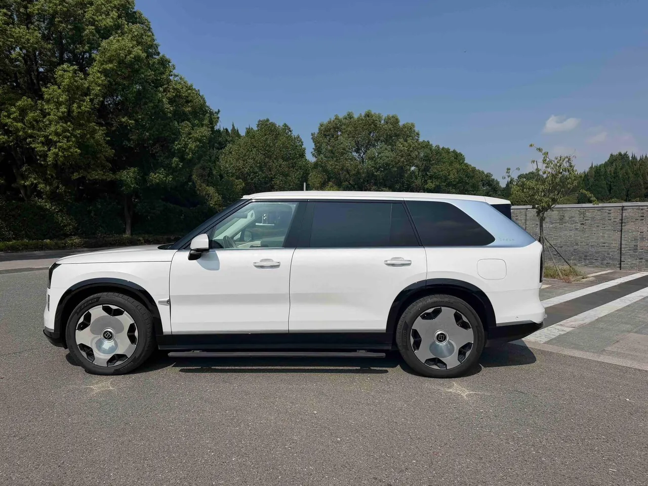 Zeekr 2025 Zeekr 9X 2.0T Ultra Edition 70kWh Automatic Gear 8