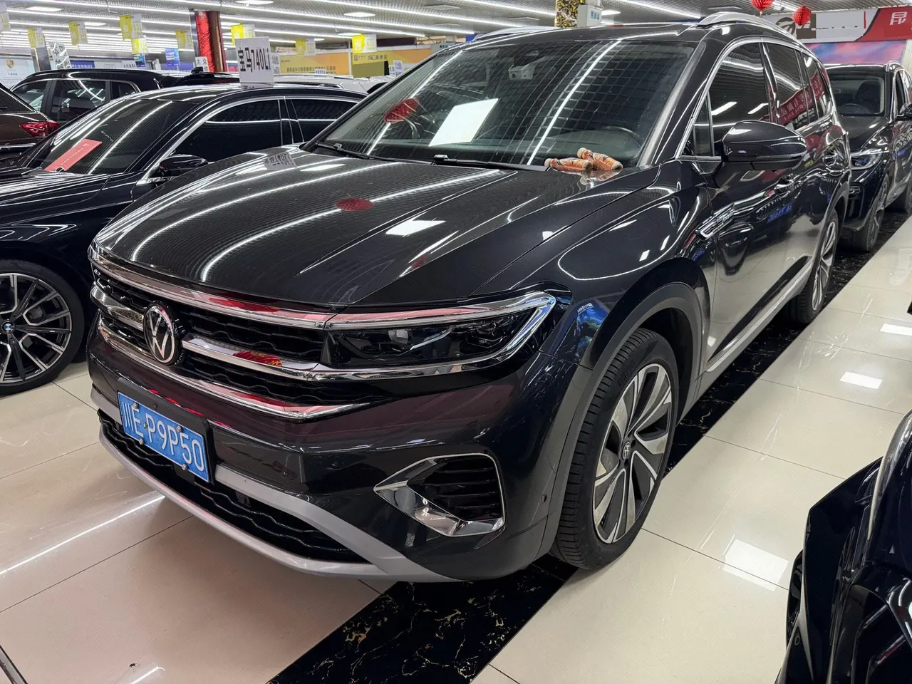 Открыть галерею: Volkswagen 2023 model range 2.0TSI 380TSI 4-wheel luxury range Pro 7-seat (modified) automatic gear