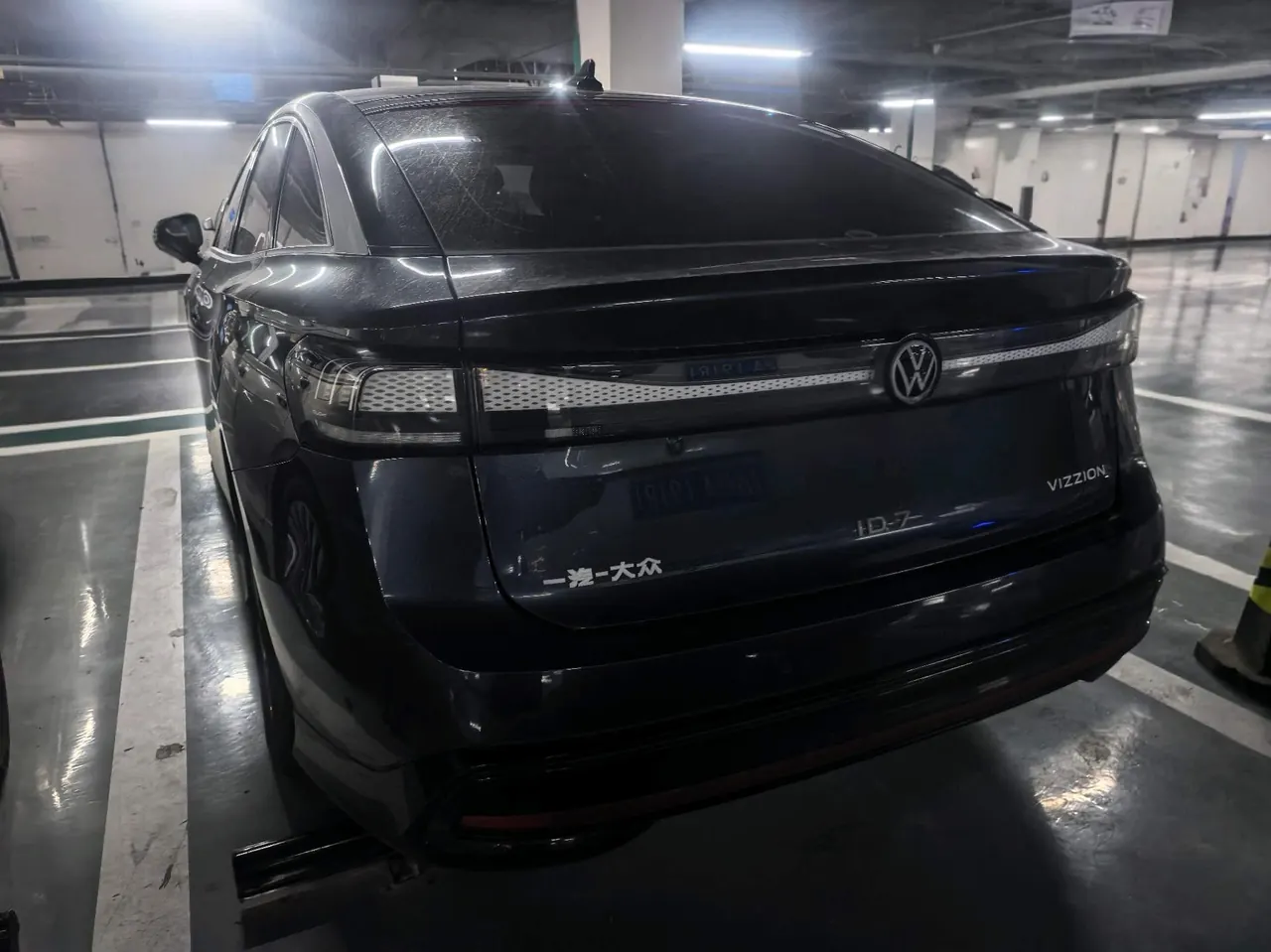 Volkswagen 2024 ID. 7 VIZZION PRO automatic transmission 3