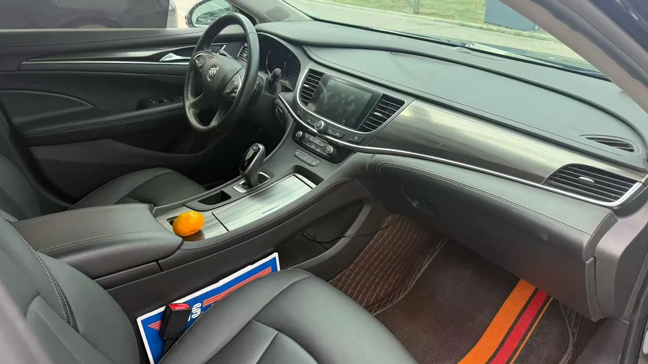 Buick 2022 LaCrosse 2.0T 652T Luxury Automatic 3
