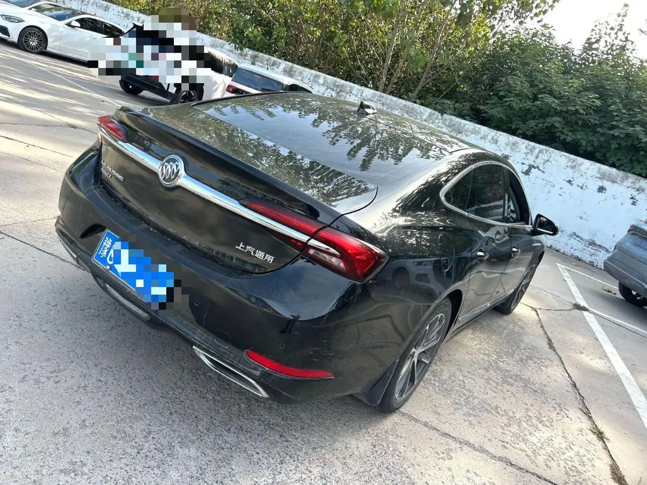 Buick 2022 LaCrosse 2.0T 652T Luxury Automatic 5