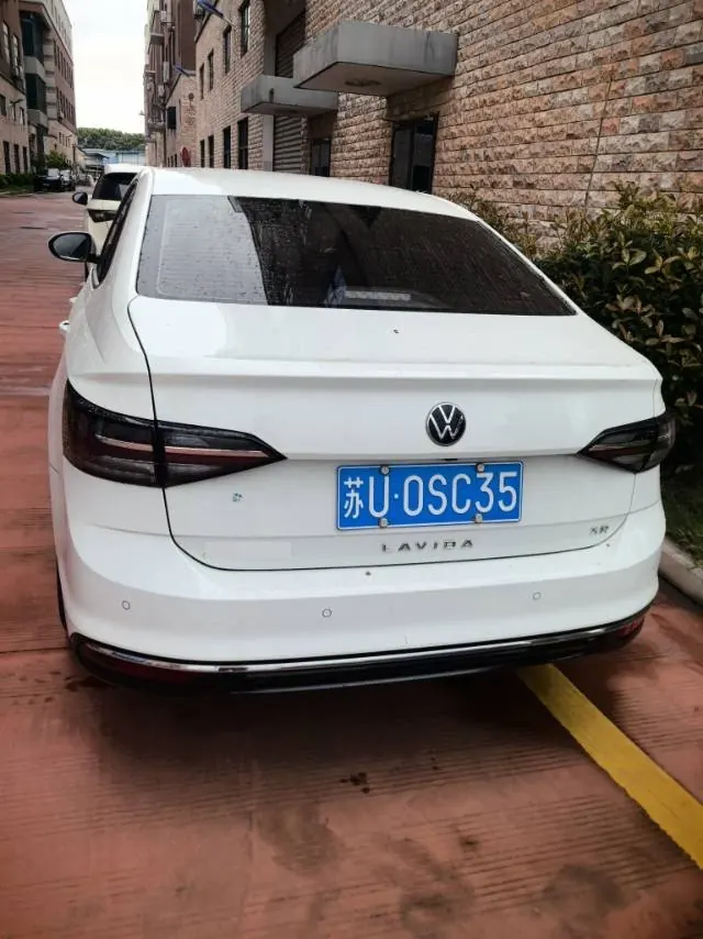 Volkswagen 2025 Lavida New 1.5 New Yi Edition Automatic Gear 5