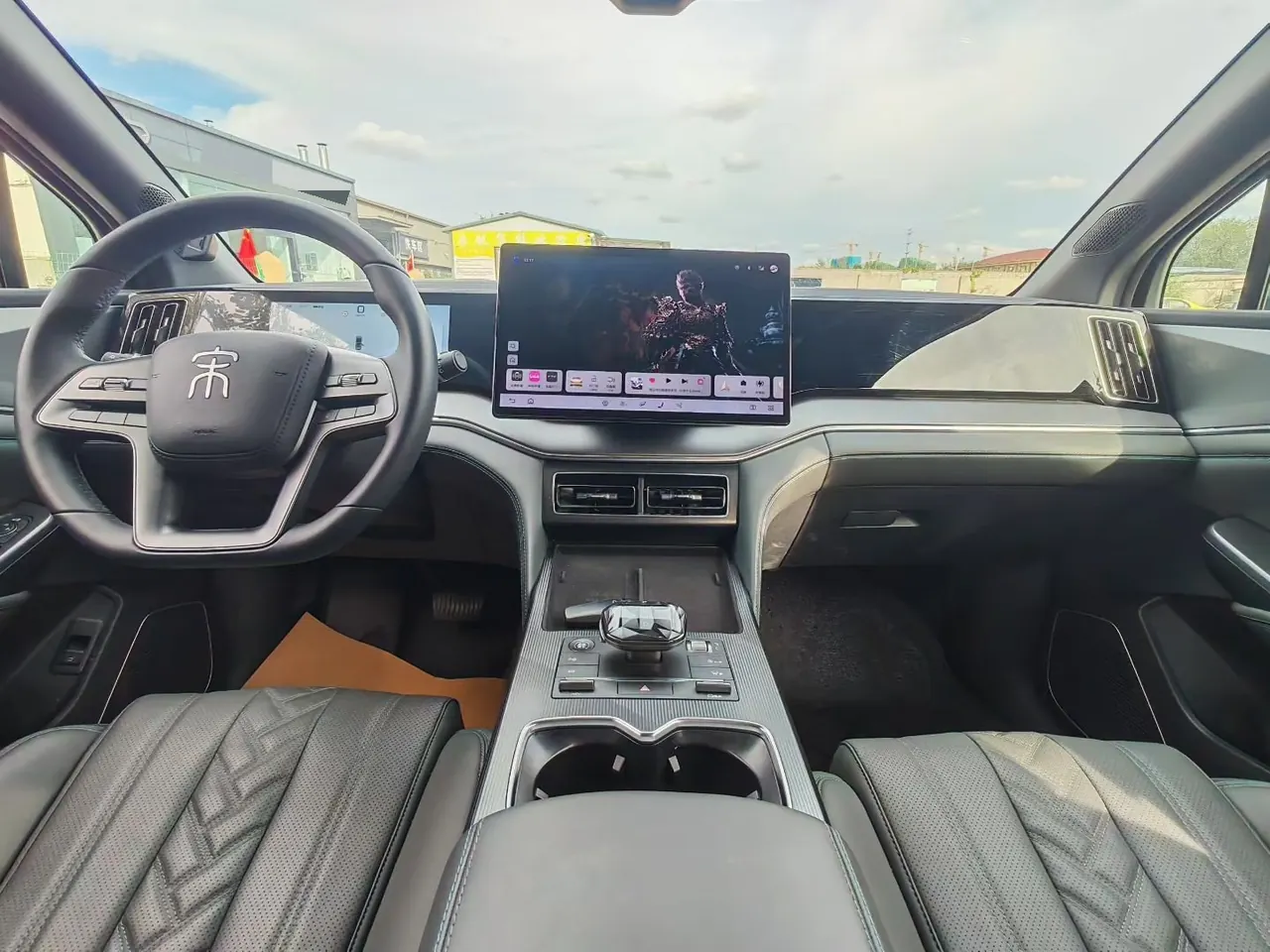 BYD 2025 Song L DM-i 1.5 Stepless Smart Driving Edition 160km Exceed Automatic Transmission 5
