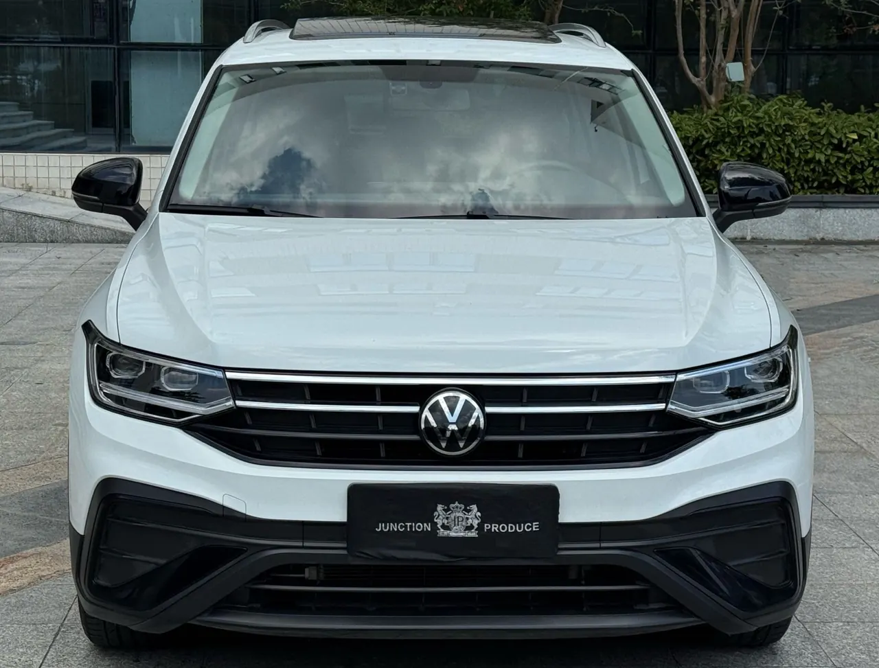 Volkswagen 2024 Tiguan L 1.5TSI 300TSI Two‑Wheel‑Drive Longteng Edition Automatic Transmission 2