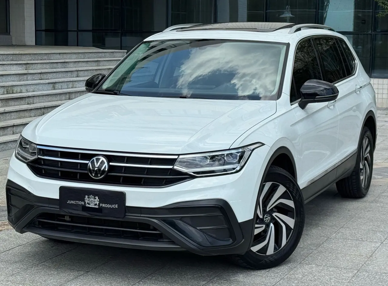 Volkswagen 2024 Tiguan L 1.5TSI 300TSI Two‑Wheel‑Drive Longteng Edition Automatic Transmission 3