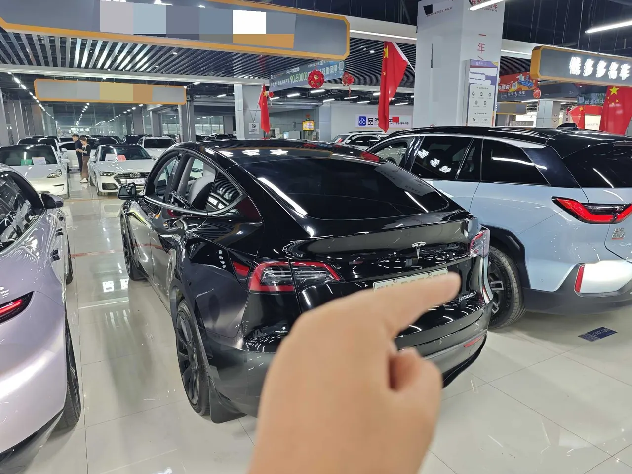 Tesla 2024 Model Y rear-wheel drive version automatic transmission 2