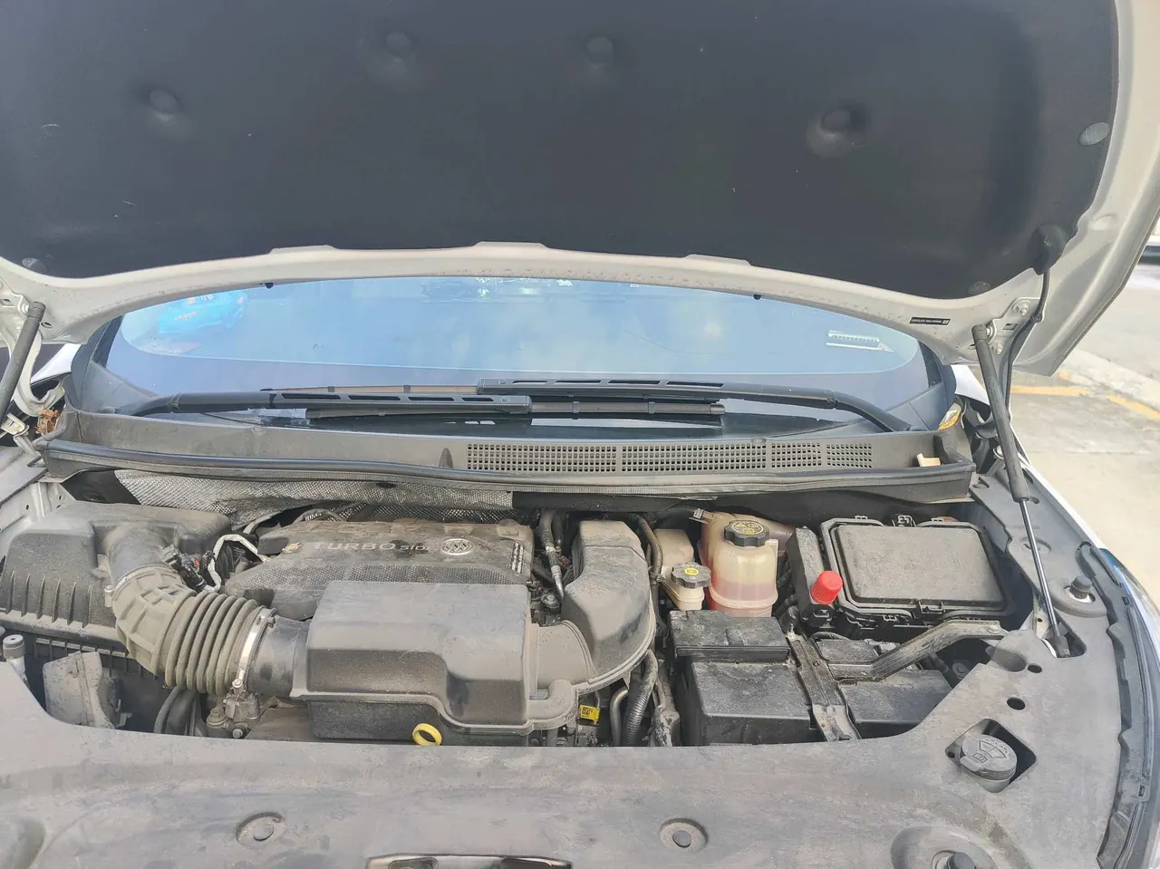 Buick 2023 GL8 ES Lu Zun 48V 2.0T 653T Comfortable Automatic Gear 6