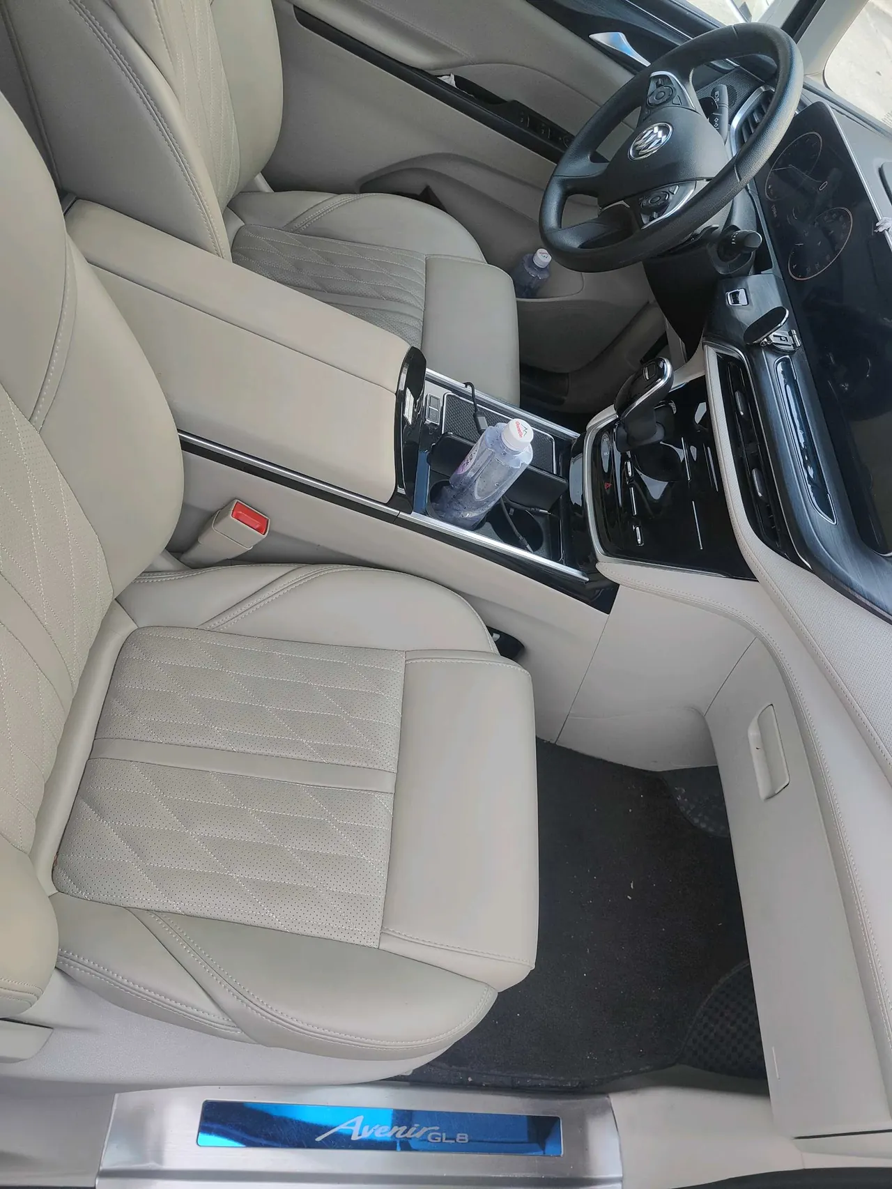 Buick 2023 GL8 ES Lu Zun 48V 2.0T 653T Comfortable Automatic Gear 9